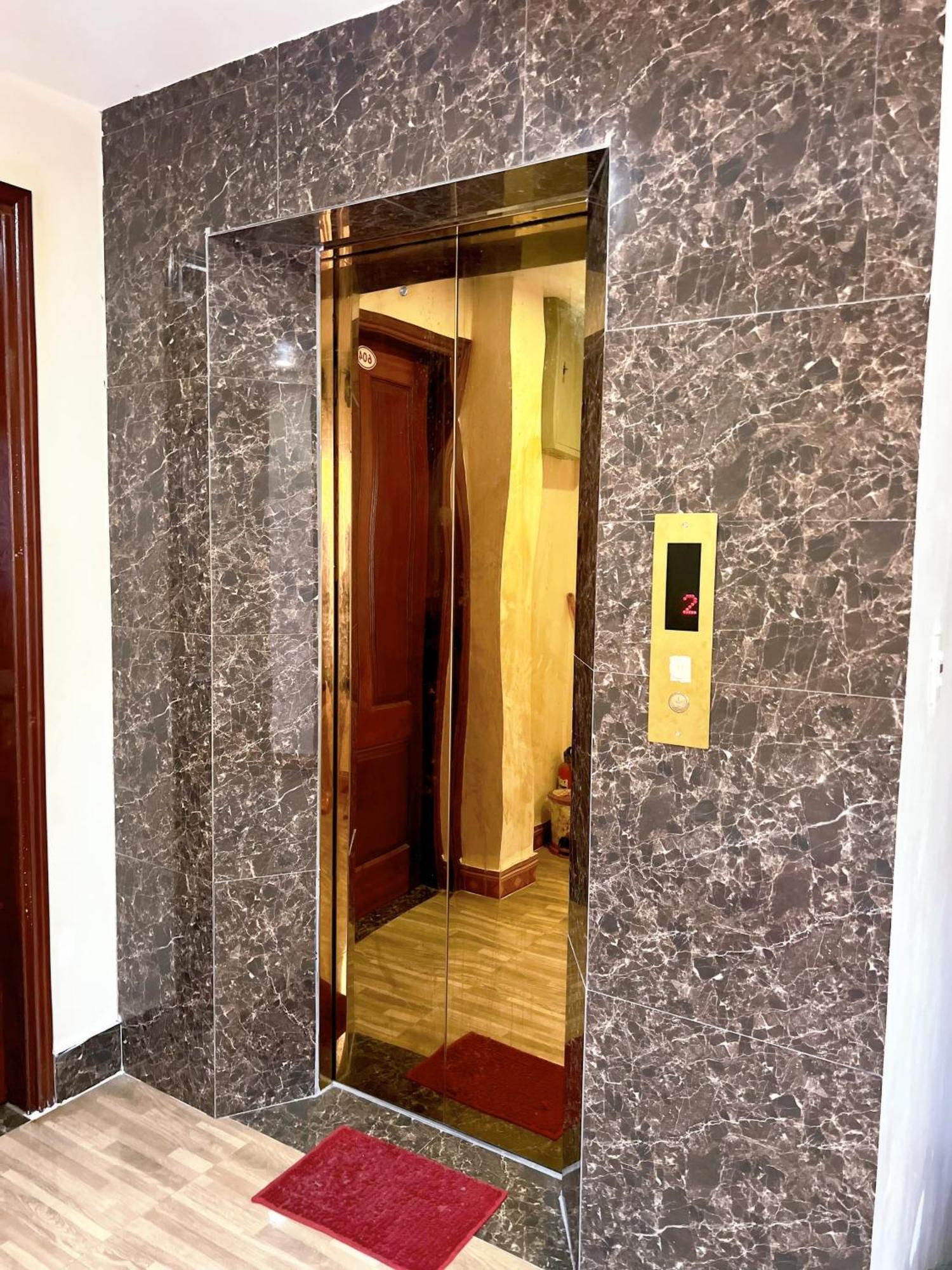 Thanh Trung Hotel Dong Khe Sau Exteriör bild